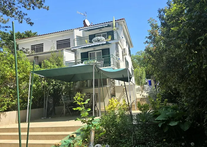Inka Apartment *